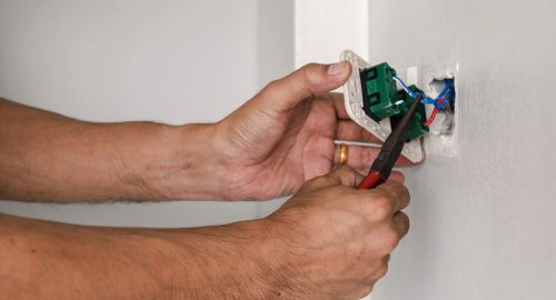 electrical outlet installation